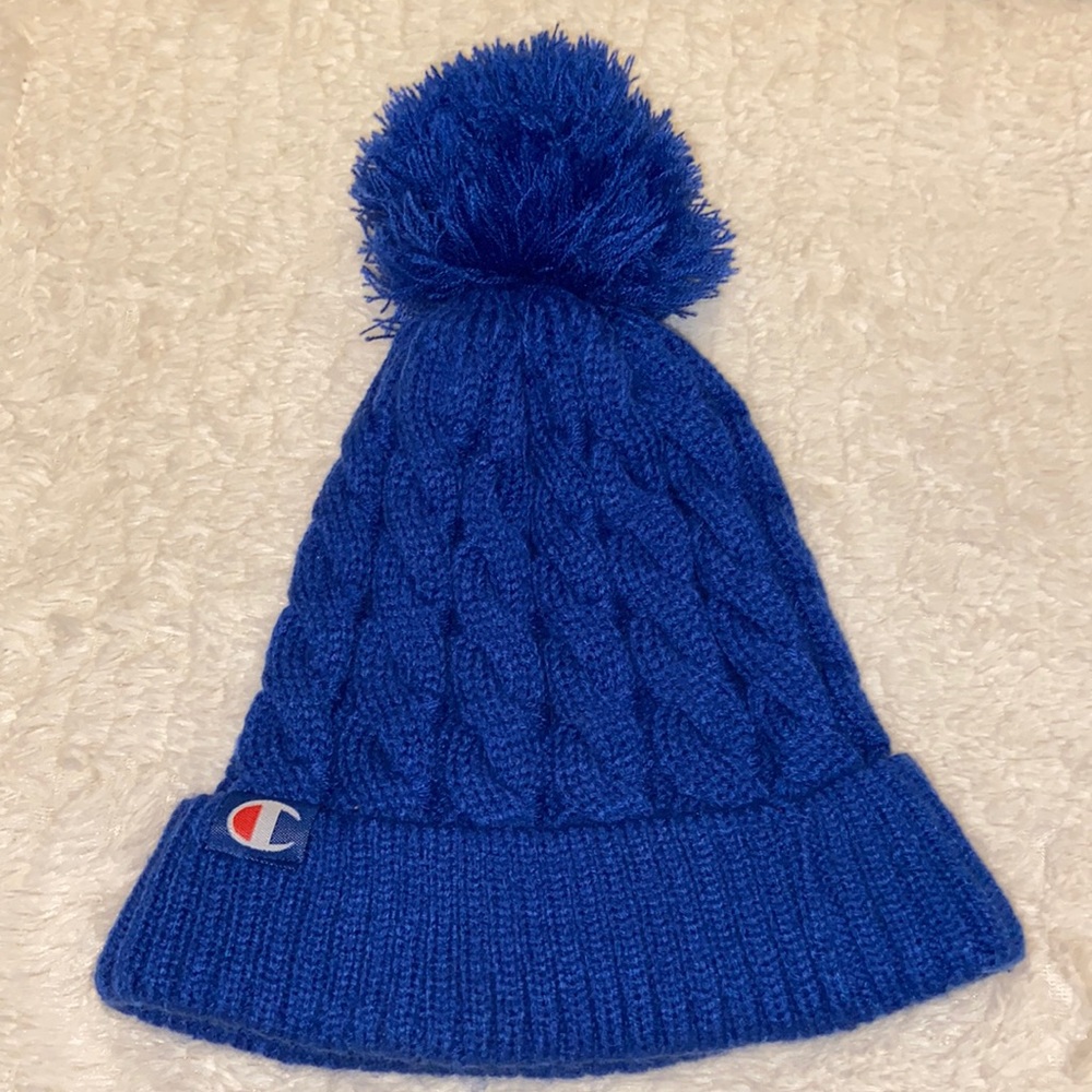 Champion knit beanie